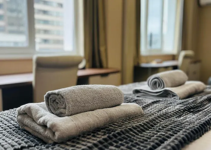 Quiet 2bd Near Sea Garden & By Apartmax Daire *